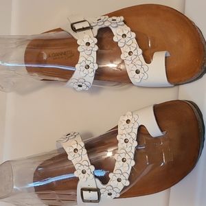 Women's sandals